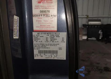 2004 Ford F-150 Lariat/Xl/Xlt from USA, damaged, VIN 1FTPX12504NA40614